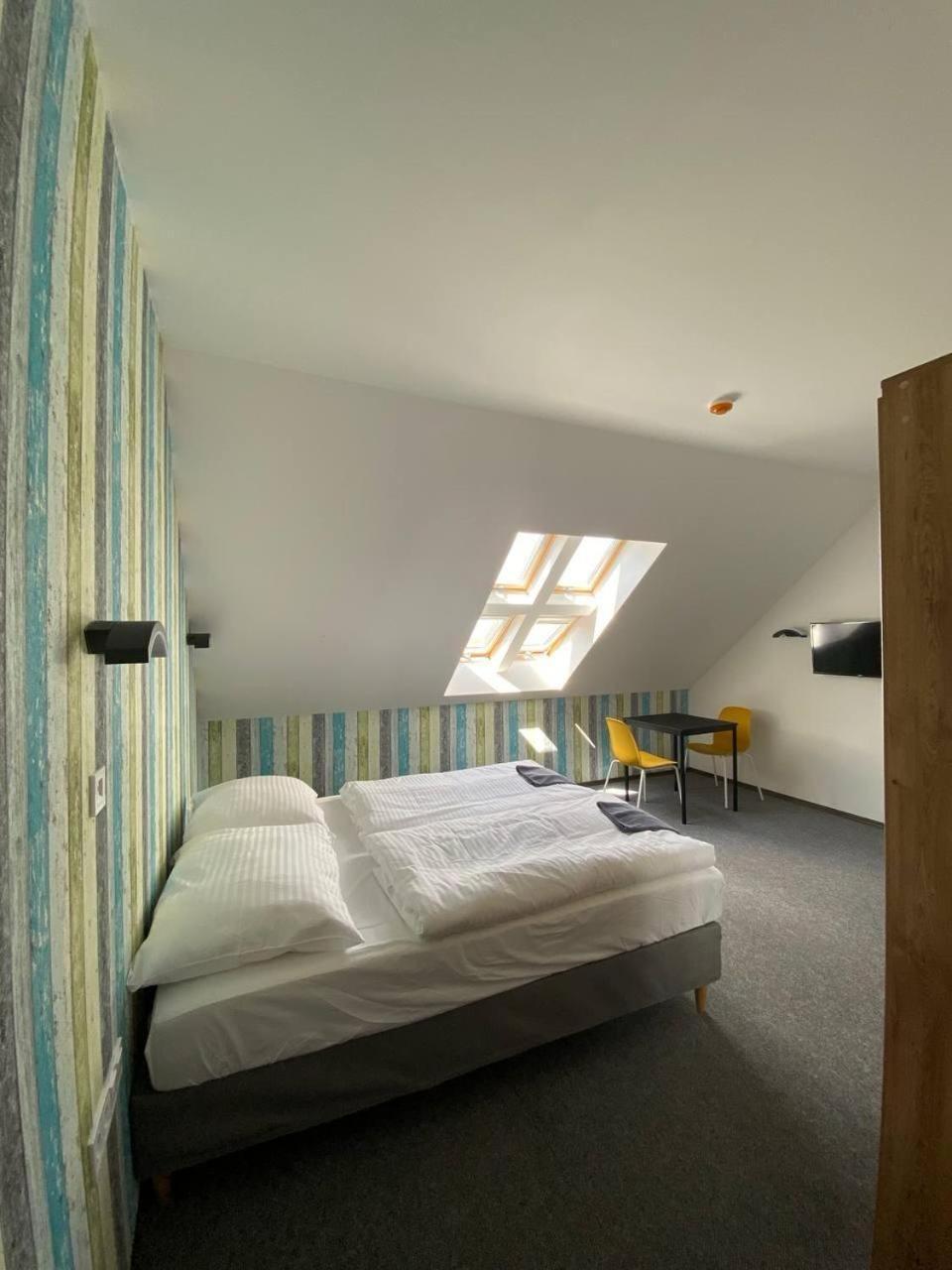 Rc Jecna Rooms Praga Zewnętrze zdjęcie